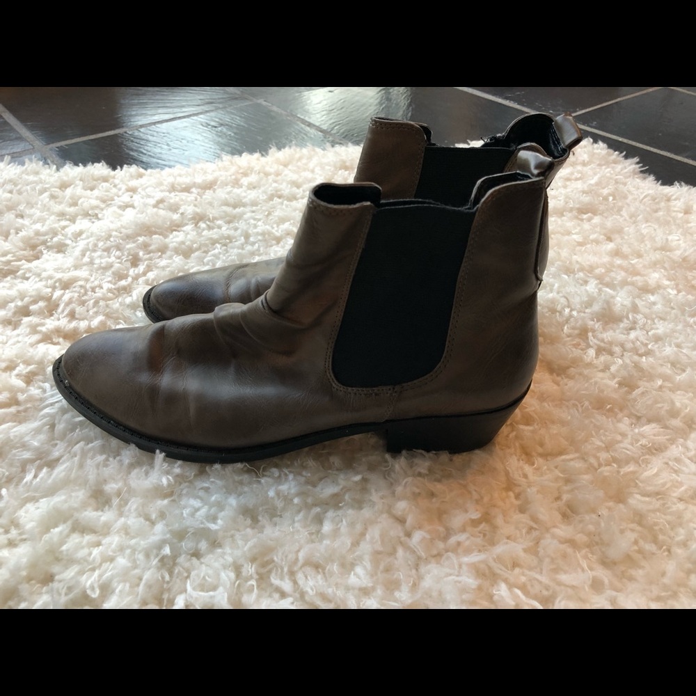 Arizona Booties - Picture 3 of 3